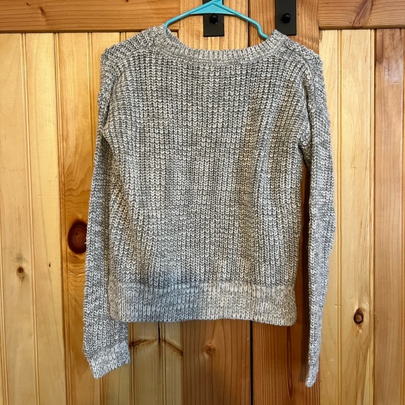 Knitted Sweater Womens - Picture 2 of 3